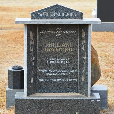 YENDE Thulani Raymond 1971-2004