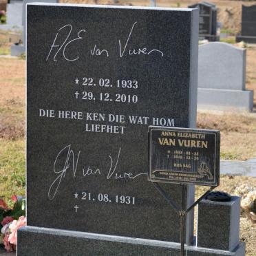 VUREN  J.N., van 1931 &amp; Anna Elizabeth 1933-2010