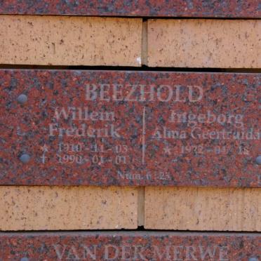 BEEZHOLD Willem Frederik 1910-1990 &amp; Ingeborg Alina Geertruida 1922-