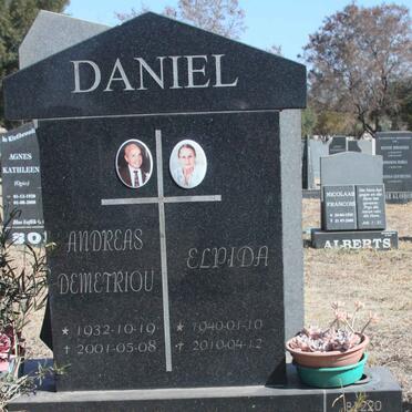 D - Vanne :: Surnames - D