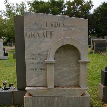 GRAAFF Lydia 1945-1986 