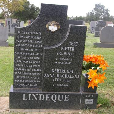 LINDEQUE Gert Pieter 1935-1998 &amp; Gertruida Anna Magdalena 1939-