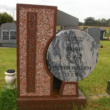 PLESSIS Pieter Willem, du 1918-2009 &amp; Emsie 1922-2002