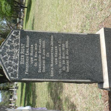 HAGEN Frederich Emil August, vom 1844-1900 &amp; Sopia Margaretha Jacoba GIE 1850-1928