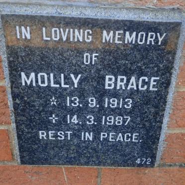 BRACE Molly 1913-1987