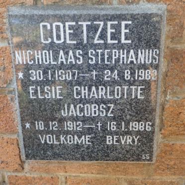 COETZEE Nicholaas Stephanus 1907-1982 &amp; Elsie Charlotte Jacobsz 1912-1986
