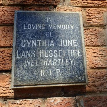 HUSSELBEE Cynthia June, LANS- nee HARTLEY