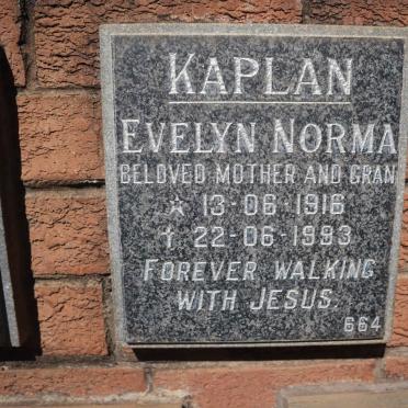 KAPLAN Evelyn Norma 1916-1993