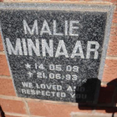 MINNAAR Malie 1909-1993