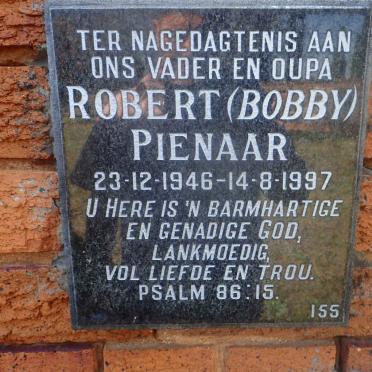 PIENAAR Robert 1946-1997