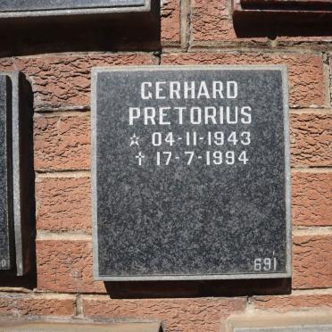PRETORIUS Gerhard 1943-1994