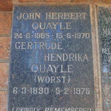 Q - Surnames :: Vanne - Q