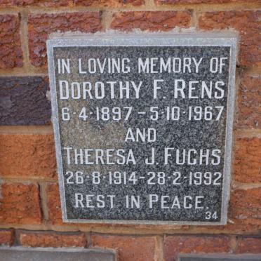 RENS Dorothy F. 1897-1967 :: FUCHS Theresa J. 1914-1992