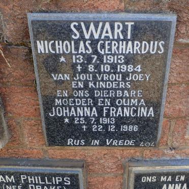 SWART Nicholas Gerhardus 1913-1984 &amp; Johanna Francina 1913-1986