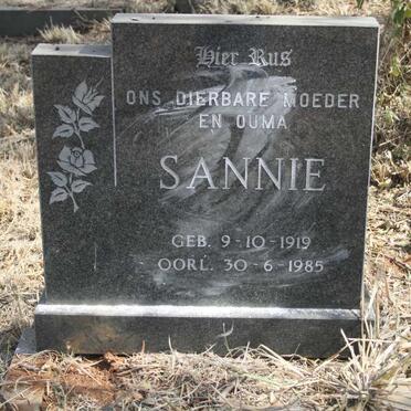 ? Sannie 1919-1985