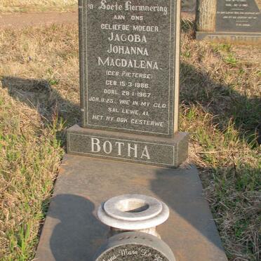 BOTHA Jacoba Johanna Magdalena nee PIETERSE 1886-1967 :: LE ROUX Anna-Mara nee BOTHA 1924-2010