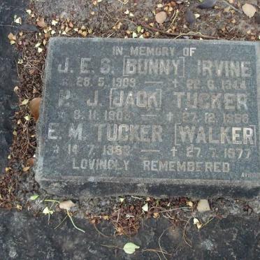 IRVINE J.E.S. 1909-1944 :: TUCKER P.J. 190?-1958 :: TUCKER E.M. 1893-1977