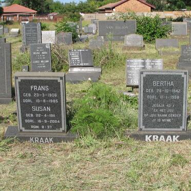 KRAAK Frans 1906-1985 &amp; Susan 1911-2004 :: KRAAK Bertha 1942-1998