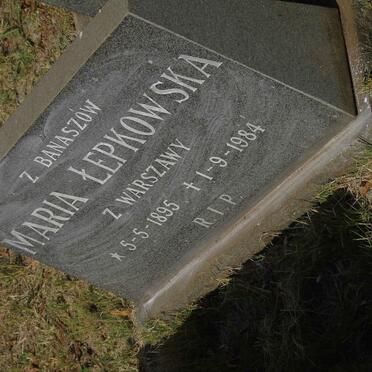 LEPKOWSKI :: LEPKOWSKA 