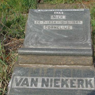 NIEKERK Cornelius, van 1894-1945