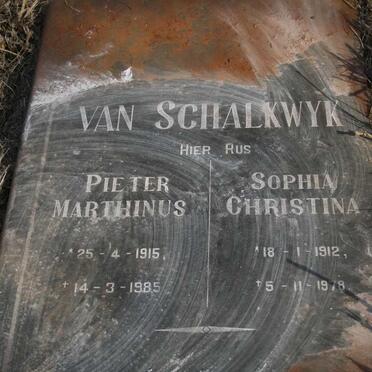SCHALKWYK Pieter Marthinus, van 1915-1985 & Sophia Christina 1912-1978