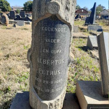 SLABBERT Albertus Petrus 1889-1966 & Cornelia Carolina M. 18?5-1971