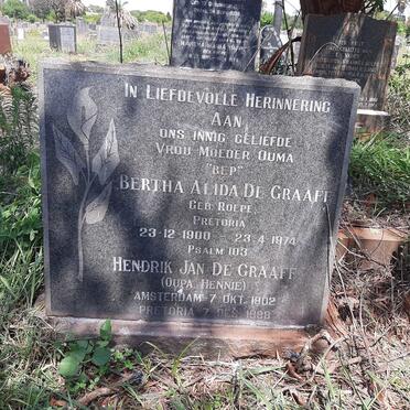 GRAAFF Hendrik Jan, de 1902-1988 &amp; Bertha Alida ROEPE 1900-1974