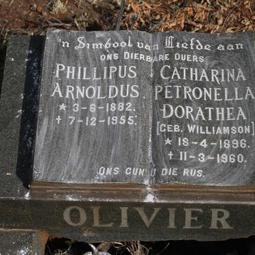 OLIVIER Phillipus Arnoldus 1882-1955 & Catharina Petronella Dorathea WILLIAMSON 1896-1960
