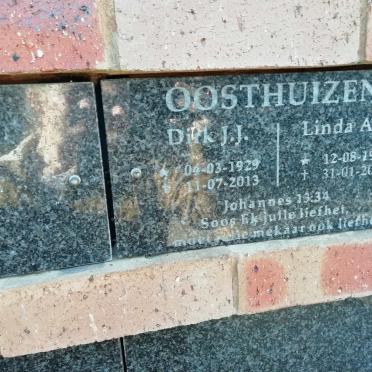 OOSTHUIZEN Dirk J.J. 1929-2013 &amp; Linda A.J. 1934-2018