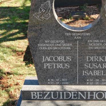 BEZUIDENHOUT Jacobus Petrus 1911-2000 &amp; Dirkie Susara Isabella 1914-2002