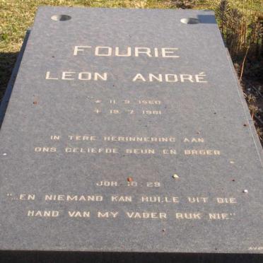 F - Vanne :: Surnames - F