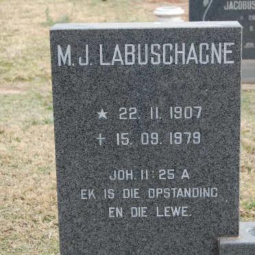 LABUSCHAGNE M.J. 1907-1979