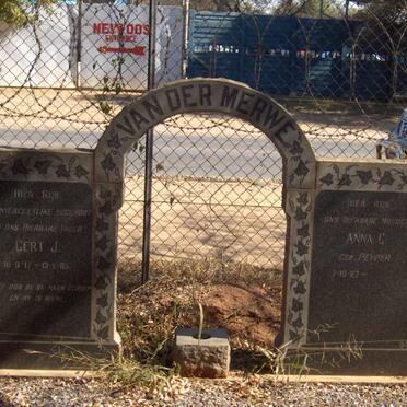 MERWE Gert J. , van der 1917-1965 &amp; Anna C. PEYPER 192