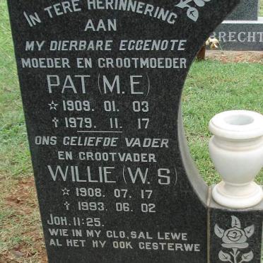 PLESSIS W.S., du 1908-1993 &amp; M.E. 1909-1979