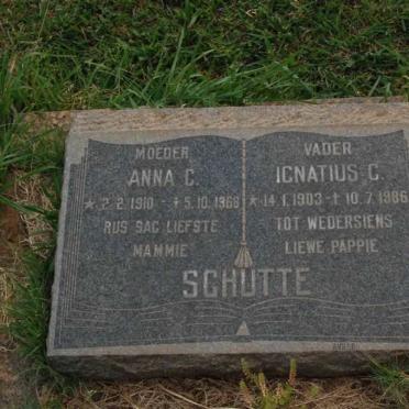 SCHUTTE Ignatius C. 1903-1986 &amp; Anna C. 1910-1968