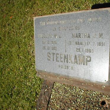 STEENKAMP Rudolph W.J. 1888-1952 &amp; Martha J.M. DE WAAL 1891-1963