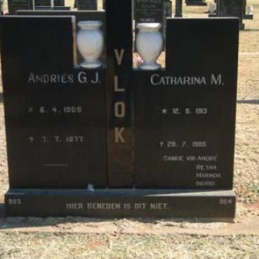 VLOK Andries G.J. 1908-1977 &amp; Catharina M. 1913-1985