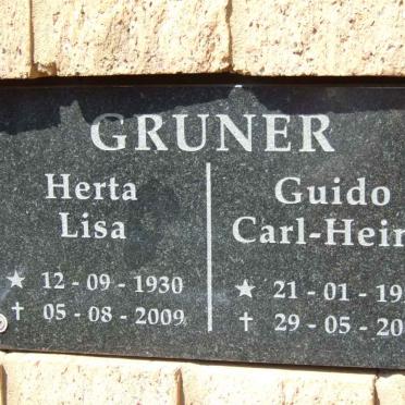 GRUNER Guido Carl-Heinz 1927-2011 &amp; Herta Lisa 1930-2009