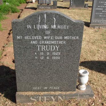 STEYN Trudy 1929-1990