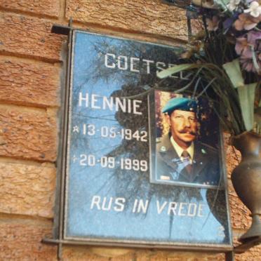 COETZEE Hennie 1942-1999