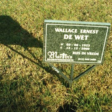 WET Wallace Ernest, de 1923-2000
