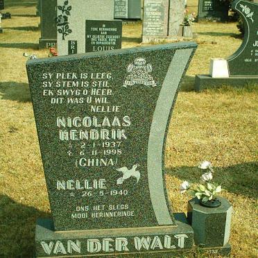 WALT Nicolaas Hendrik, van der 1937-1998 &amp; Nellie 1940-