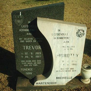 ? Trevor 1929-1987 &amp; Dorothy 1932-1995