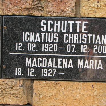 SCHUTTE Ignatius Christian 1920-2007 &amp; Magdalena Maria 1927-
