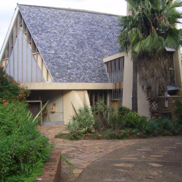 Gauteng, Pretoria, WONDERBOOM, NG Kerk Wonderboom-Suid, Gedenkmuur