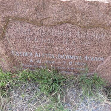 ACKRON Gert Jacobus 1898-1965 & Esther Aletta Jacomina 1904-1995