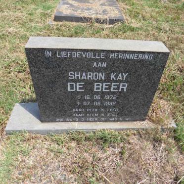 BEER Sharon Kay, de 1972-1992