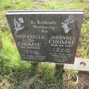 CHOMSE Pieternella Alida nee KOEKEMOER 1923-2001 :: CHOMSE Johannes 1951-2010