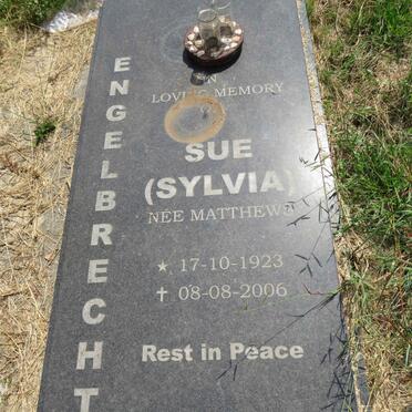 ENGELBRECHT Sylvia nee Matthews 1923-2006