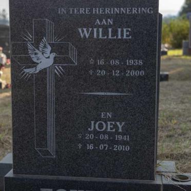 FOURIE Willie 1938-2000 &amp; Joey 1941-2010